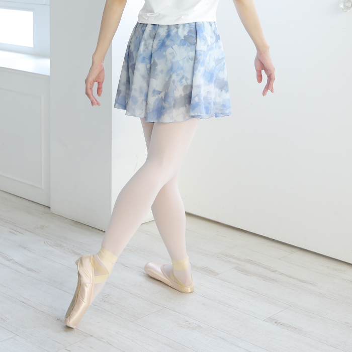 ロールダウンフレアパンツ