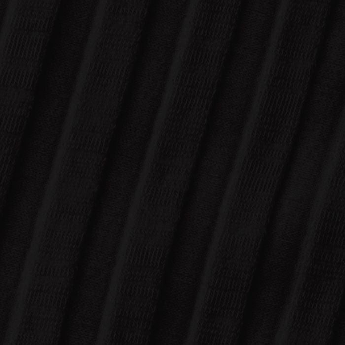 ヒップをしっかり包み込む安心の丈感のニットショートパンツ