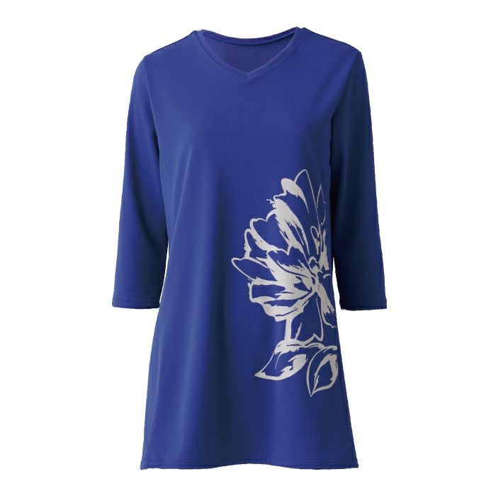 身体のラインを拾わない肉厚なチュニック